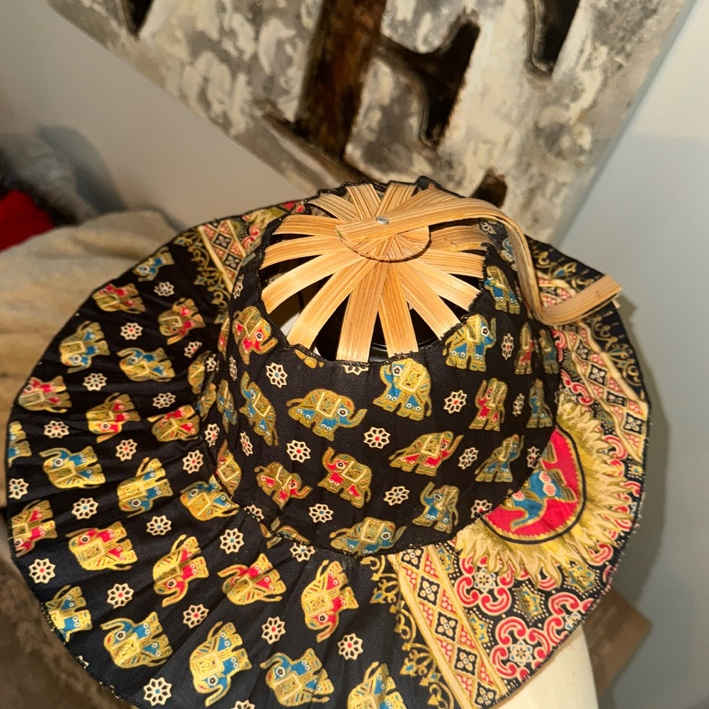 Colorful Elephant Pattern Hand Fan - Picture 4 of 8